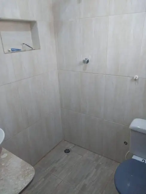 Foto 4 de Chácara com 2 quartos à venda, 120m2 em Estância San Remo, Atibaia - SP