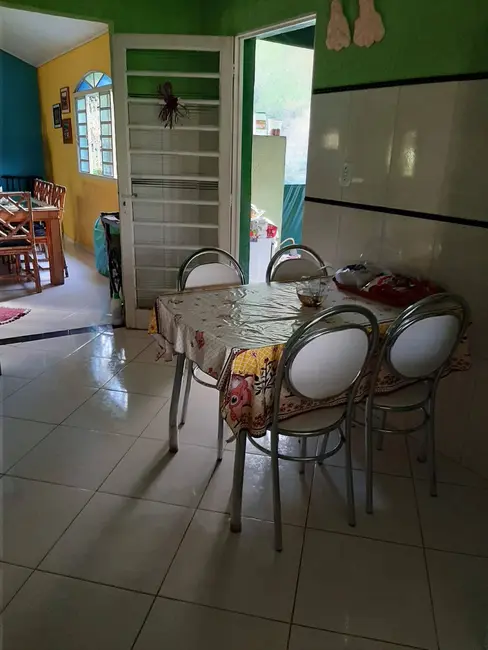Foto 4 de Chácara com 3 quartos à venda, 250m2 em Santa Isabel - SP