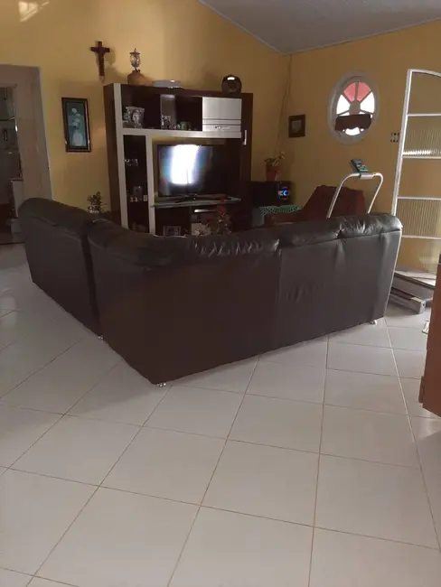 Foto 8 de Chácara com 3 quartos à venda, 250m2 em Santa Isabel - SP