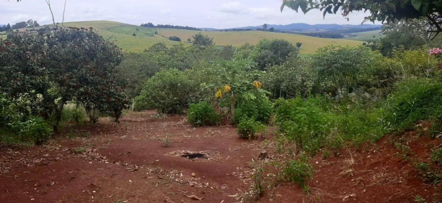 Chácara com 2 quartos à venda, 200m2 em Tuiuti - SP - imagem 3 Foto 3 de Chácara com 2 quartos à venda, 200m2 em Tuiuti - SP