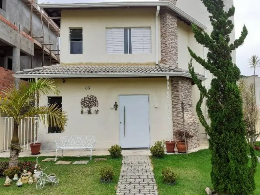 Foto 1 de Casa com 3 quartos à venda, 300m2 em Atibaia - SP