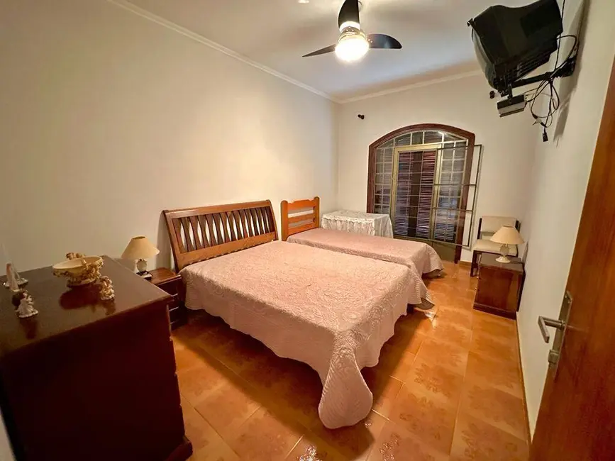 Foto 8 de Chácara com 4 quartos à venda, 400m2 em Igarata - SP