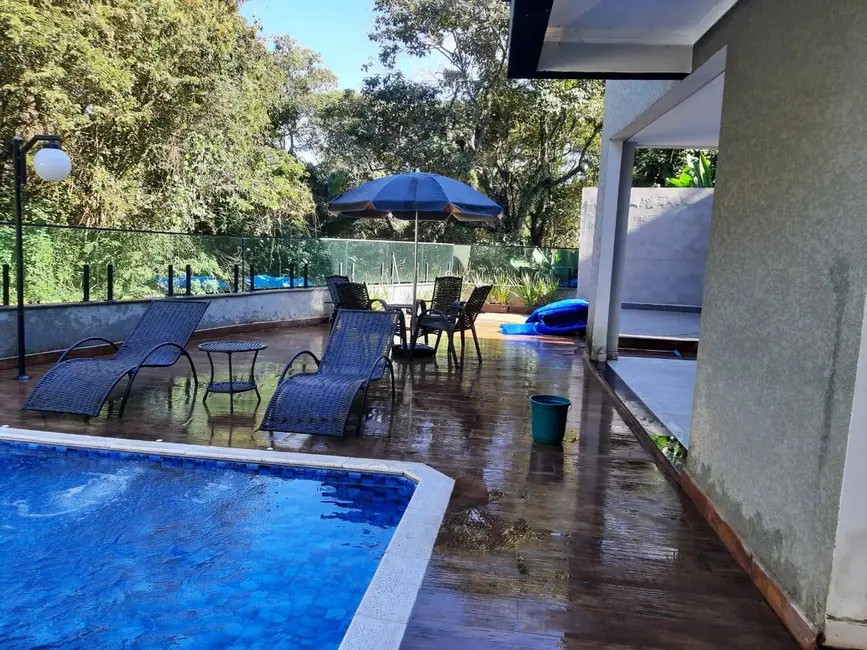 Foto 1 de Chácara com 3 quartos à venda e para alugar, 230m2 em Mairipora - SP