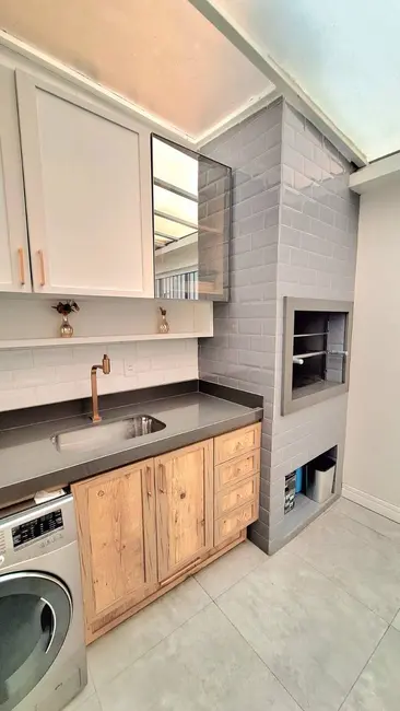 Foto 4 de Casa com 2 quartos à venda, 100m2 em Jardim das Palmeiras, Atibaia - SP