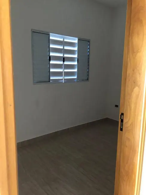 Casa com 2 quartos à venda e para alugar, 70m2 em Jardim das Cerejeiras, Atibaia - SP - imagem 6 Foto 6 de Casa com 2 quartos à venda e para alugar, 70m2 em Jardim das Cerejeiras, Atibaia - SP