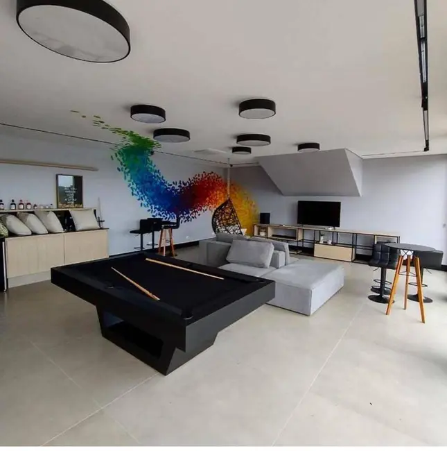 Chácara com 7 quartos à venda, 700m2 em Igarata - SP - imagem 8 Foto 8 de Chácara com 7 quartos à venda, 700m2 em Igarata - SP