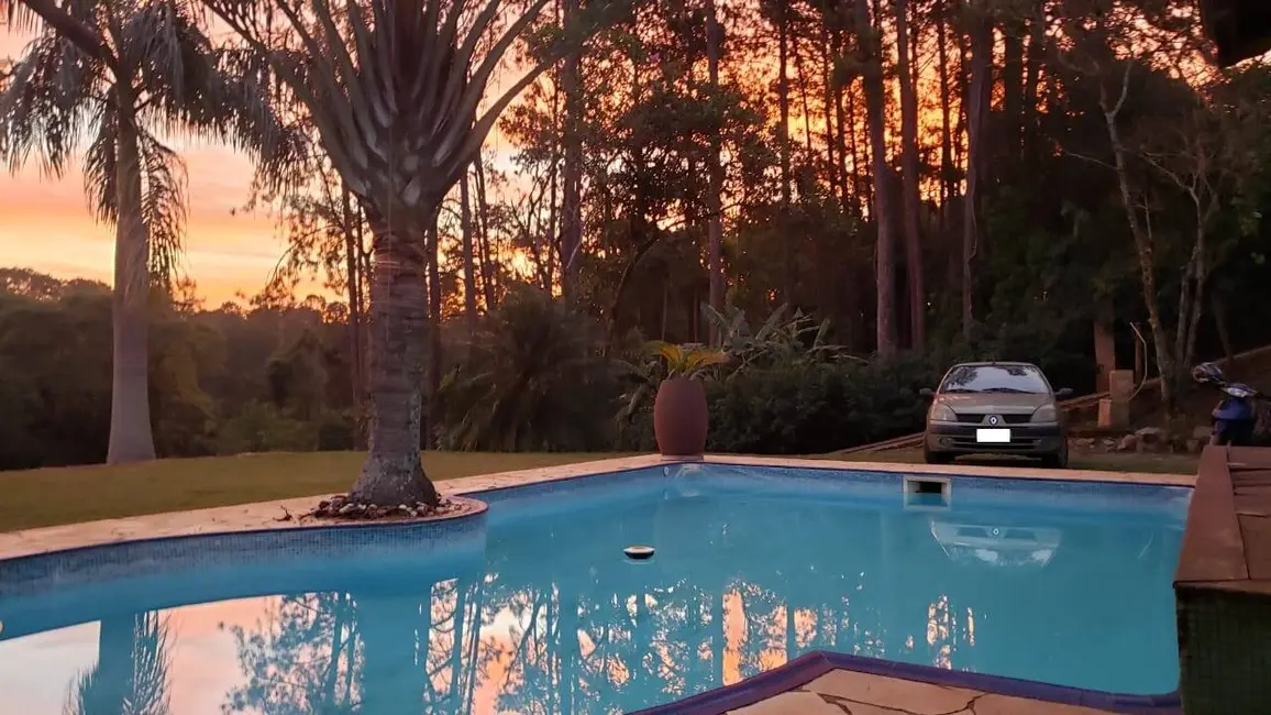 Foto 2 de Chácara com 1 quarto à venda, 100m2 em Chácara Fernão Dias, Braganca Paulista - SP