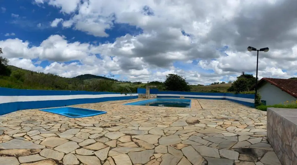 Foto 1 de Sítio / Rancho com 3 quartos à venda, 200m2 em Água Comprida, Braganca Paulista - SP