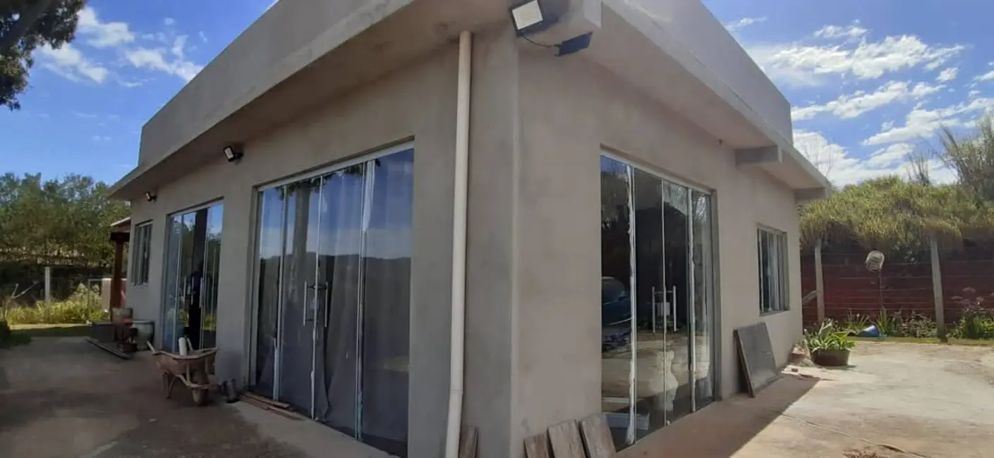 Foto 3 de Chácara com 2 quartos à venda, 150m2 em Bosques da Pedra, Braganca Paulista - SP