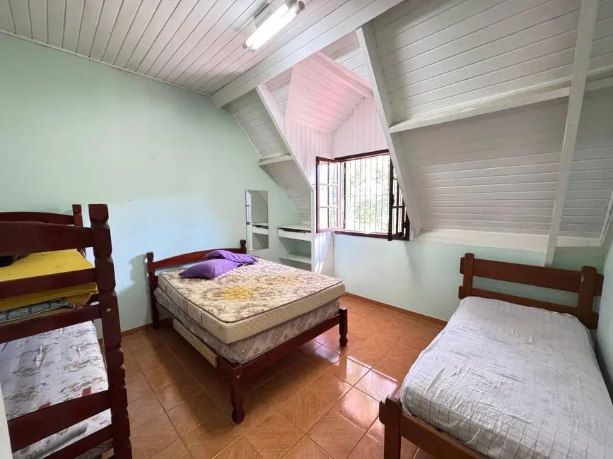 Foto 4 de Chácara com 5 quartos à venda, 300m2 em Mairipora - SP