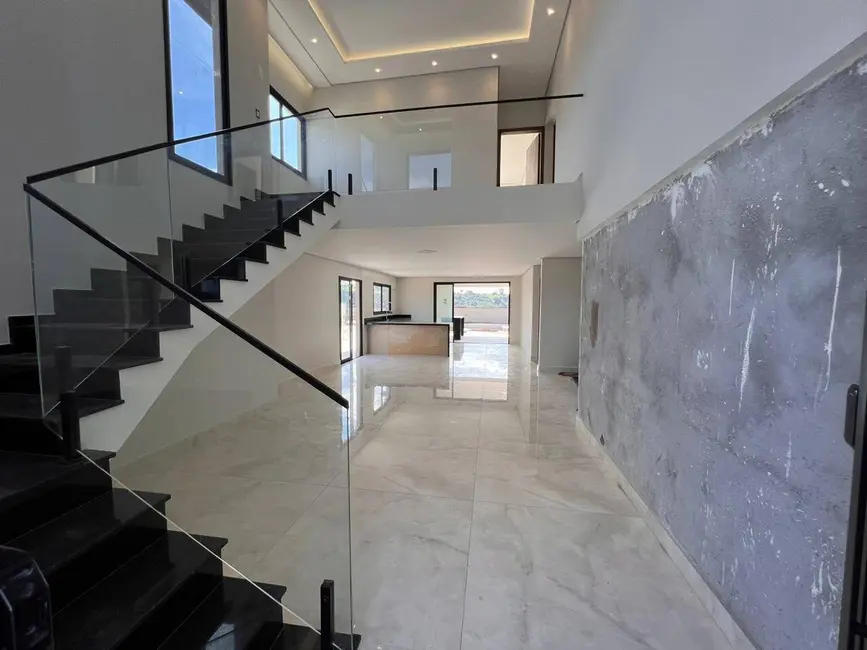 Foto 8 de Casa de Condomínio com 4 quartos à venda, 300m2 em Bom Jesus Dos Perdoes - SP