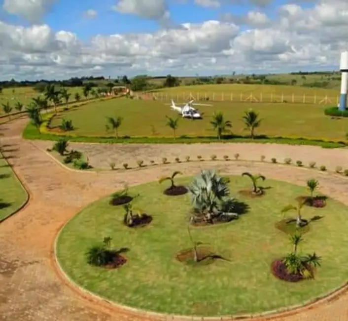 Foto 4 de Fazenda / Haras à venda, 3800m2 em Chácaras Santo Antônio, Lencois Paulista - SP