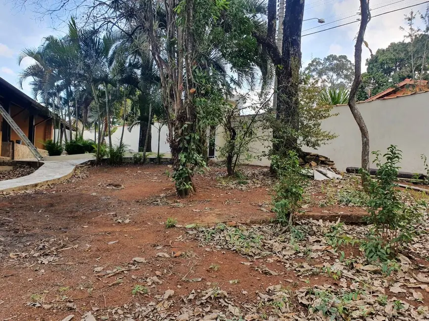 Foto 3 de Casa com 3 quartos à venda, 1050m2 em Jardim do Lago, Atibaia - SP