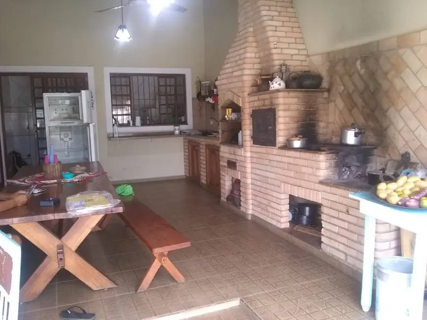 Foto 9 de Chácara com 3 quartos à venda, 800m2 em Piracaia - SP