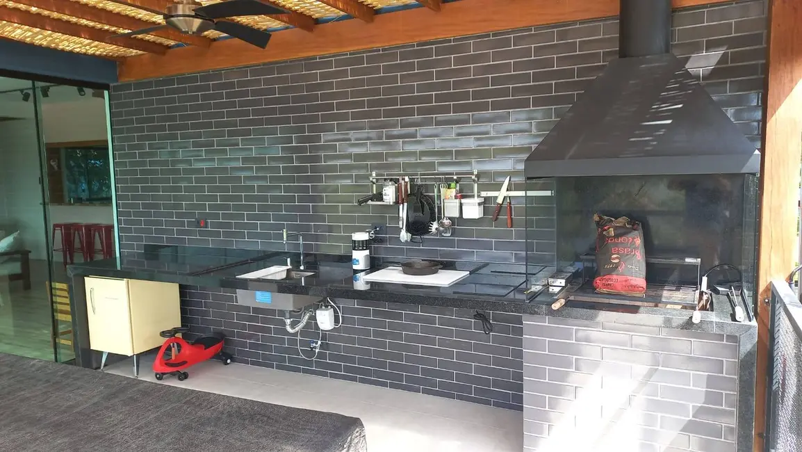 Foto 10 de Chácara à venda, 250m2 em Piracaia - SP