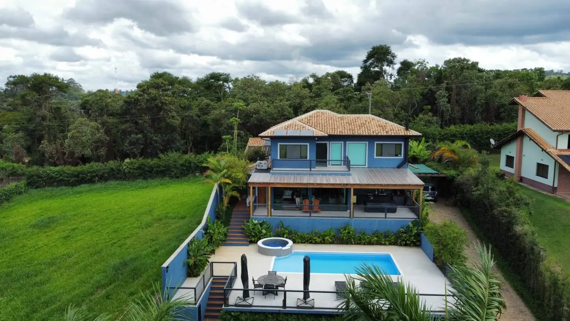 Chácara à venda, 250m2 em Piracaia - SP - imagem 3 Foto 3 de Chácara à venda, 250m2 em Piracaia - SP