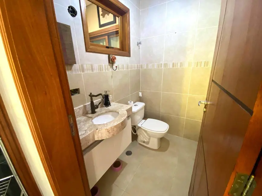 Foto 7 de Casa de Condomínio com 3 quartos à venda, 150m2 em Jardim Estância Brasil, Atibaia - SP