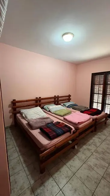 Chácara com 5 quartos à venda, 400m2 em Santa Isabel - SP - imagem 5 Foto 5 de Chácara com 5 quartos à venda, 400m2 em Santa Isabel - SP