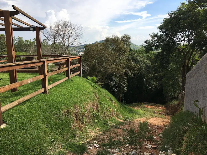 Foto 6 de Chácara com 3 quartos à venda, 150m2 em Pinhalzinho - SP