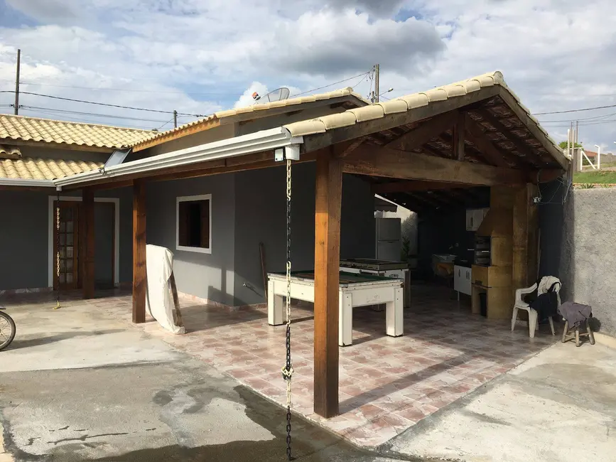 Foto 3 de Chácara com 3 quartos à venda, 150m2 em Pinhalzinho - SP