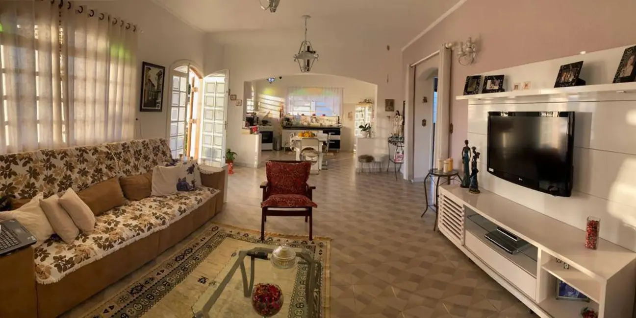 Foto 6 de Chácara com 3 quartos à venda, 250m2 em Nazare Paulista - SP