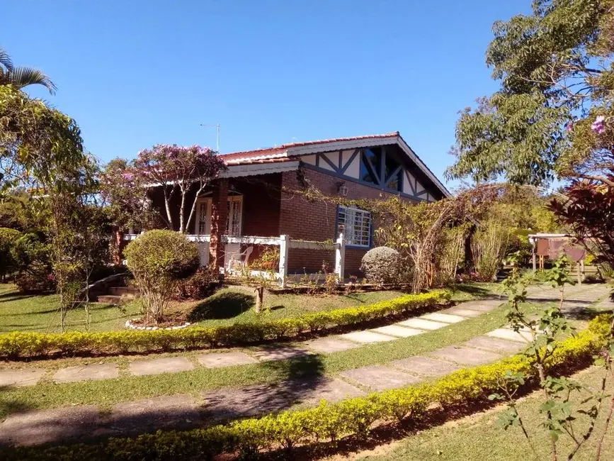 Foto 1 de Chácara com 4 quartos à venda, 300m2 em Jardim São Felipe, Atibaia - SP