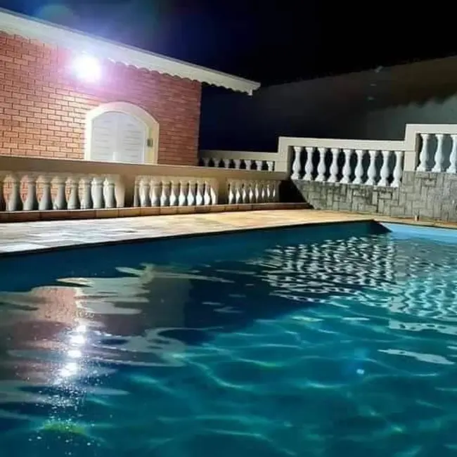 Foto 3 de Chácara com 4 quartos à venda, 273m2 em Condomínio Residencial Água Verde, Atibaia - SP