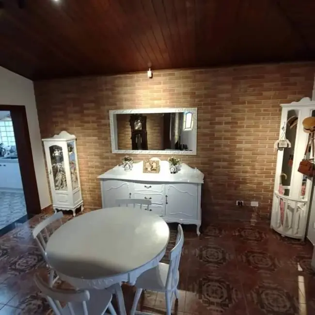 Foto 6 de Chácara com 4 quartos à venda, 273m2 em Condomínio Residencial Água Verde, Atibaia - SP