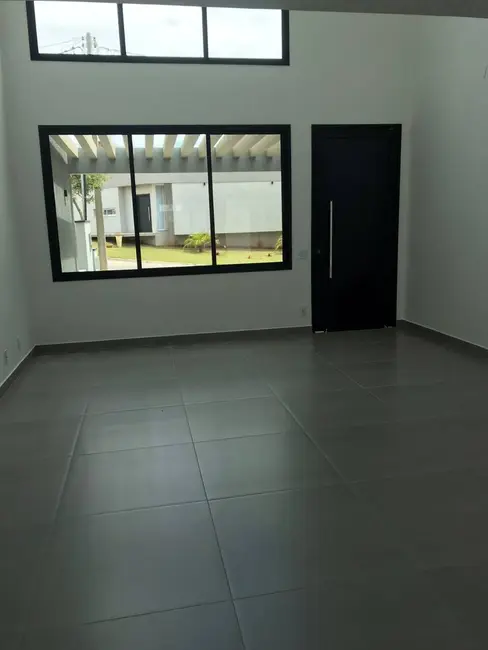 Foto 4 de Casa de Condomínio com 3 quartos à venda, 130m2 em Cidade Jardim, Braganca Paulista - SP