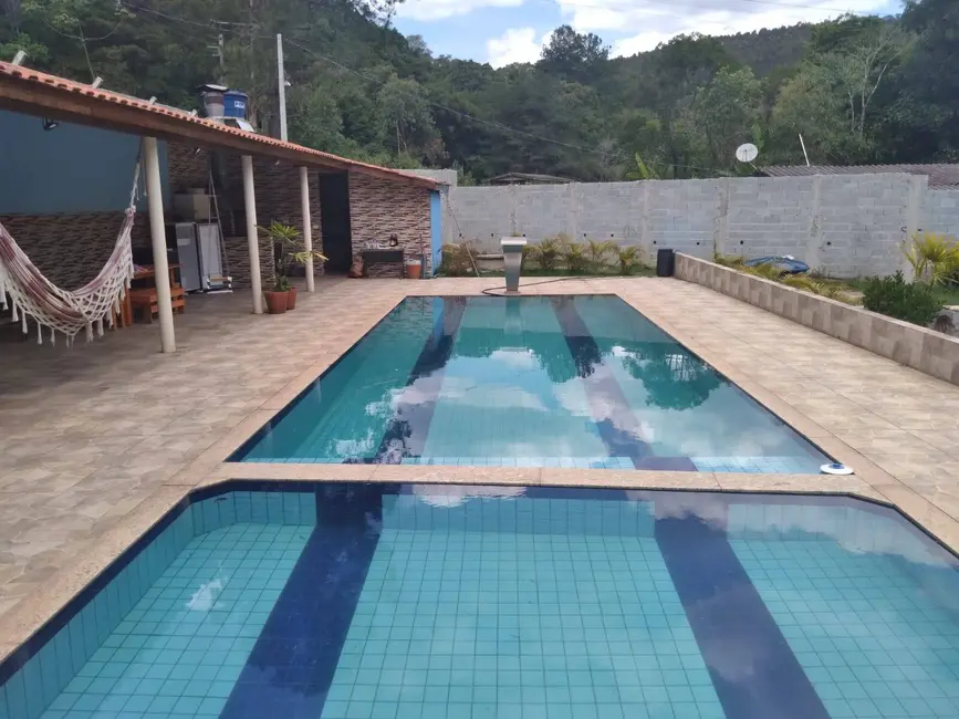 Foto 1 de Chácara com 8 quartos à venda, 250m2 em Mairipora - SP