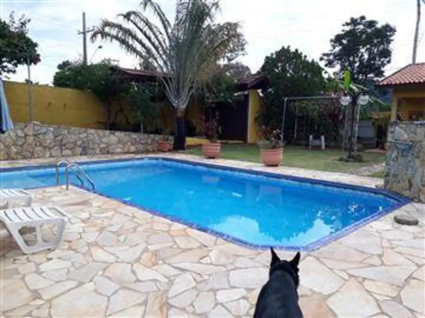 Foto 2 de Chácara com 3 quartos à venda, 1000m2 em Vila Dom Pedro, Atibaia - SP