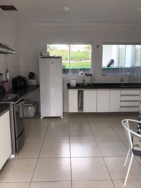 Foto 6 de Chácara com 4 quartos à venda, 400m2 em Vargem - SP