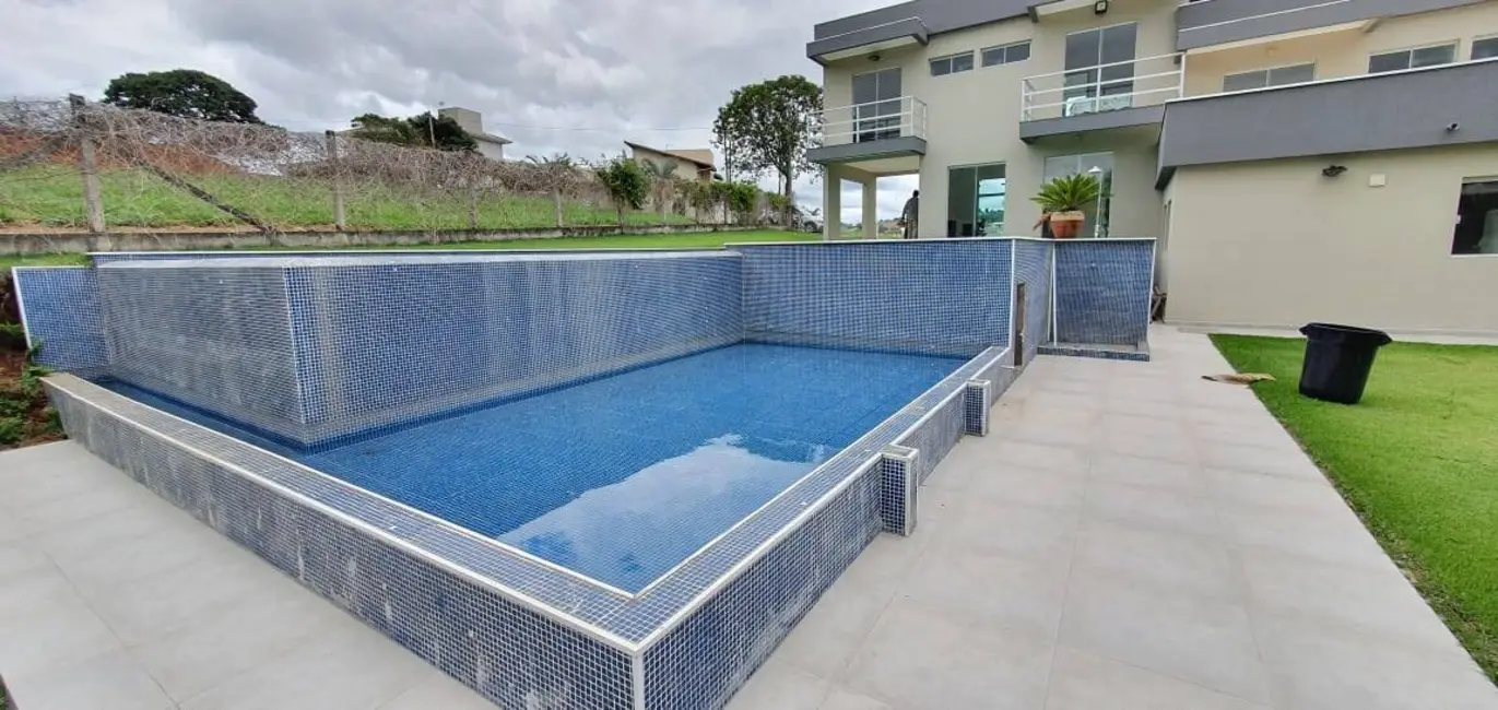 Foto 2 de Chácara com 4 quartos à venda, 400m2 em Vargem - SP