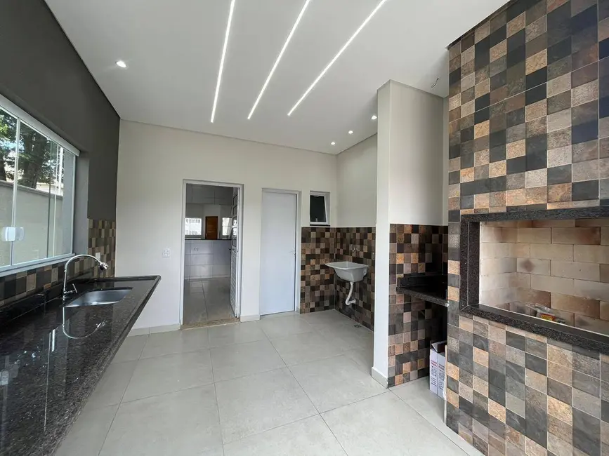 Foto 2 de Sobrado com 3 quartos à venda, 96m2 em Recreio Maristela, Atibaia - SP