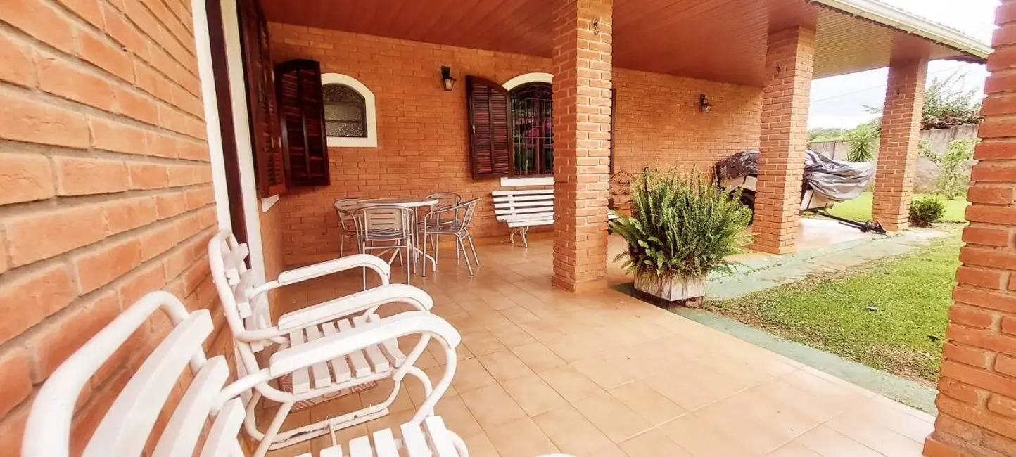 Chácara com 5 quartos à venda, 2967m2 em Jarinu - SP - imagem 9 Foto 9 de Chácara com 5 quartos à venda, 2967m2 em Jarinu - SP