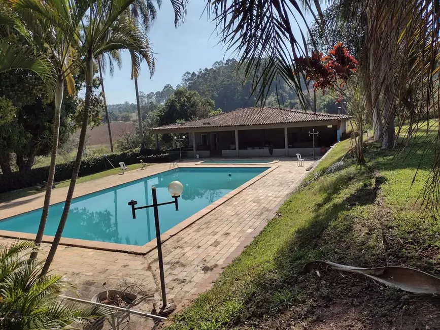 Foto 1 de Chácara com 4 quartos à venda, 350m2 em Braganca Paulista - SP