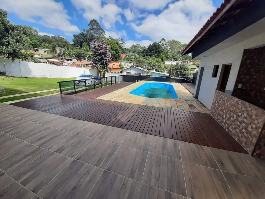 Foto 4 de Chácara com 4 quartos à venda, 300m2 em Mairipora - SP