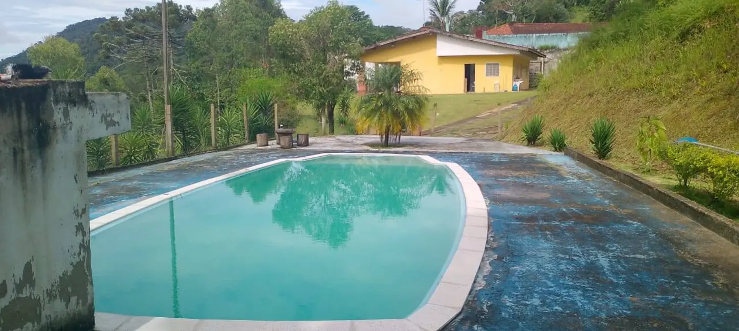 Foto 3 de Chácara com 4 quartos à venda, 200m2 em Nazare Paulista - SP