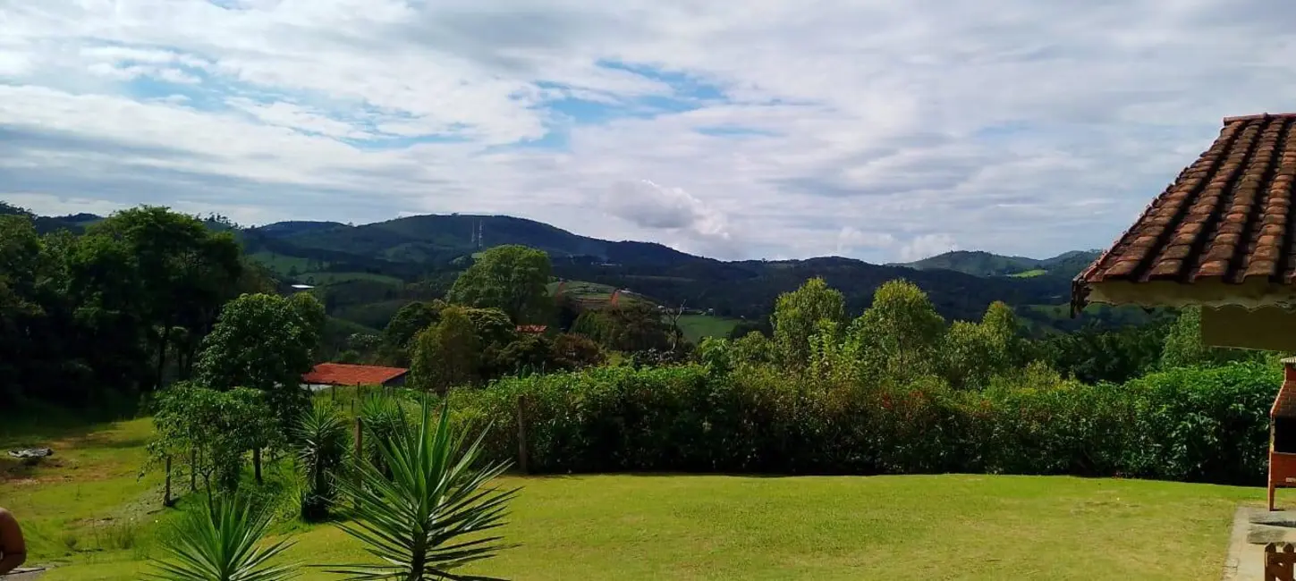 Foto 2 de Chácara com 4 quartos à venda, 200m2 em Nazare Paulista - SP