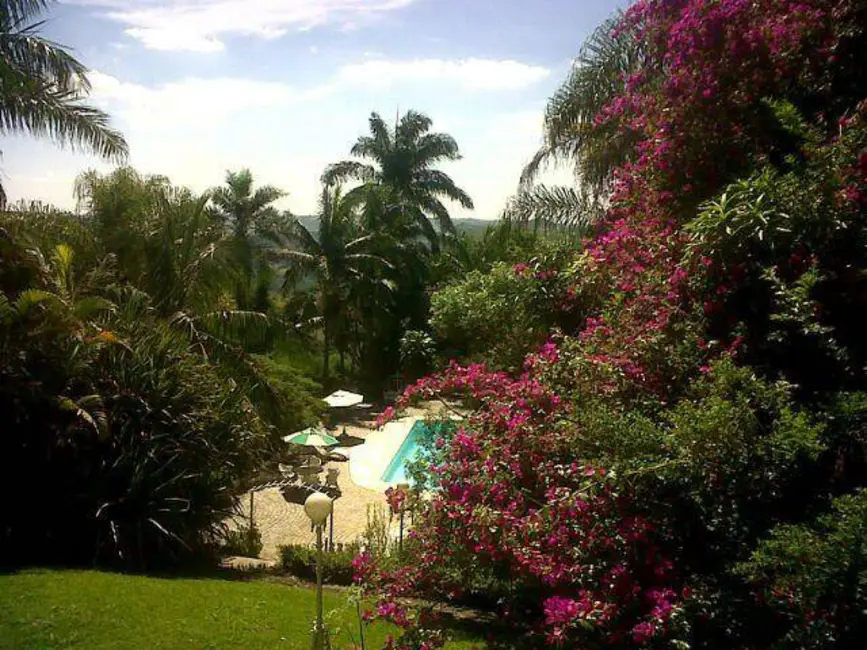 Chácara com 8 quartos à venda, 10000m2 em Lopes, Valinhos - SP - imagem 4 Foto 4 de Chácara com 8 quartos à venda, 10000m2 em Lopes, Valinhos - SP