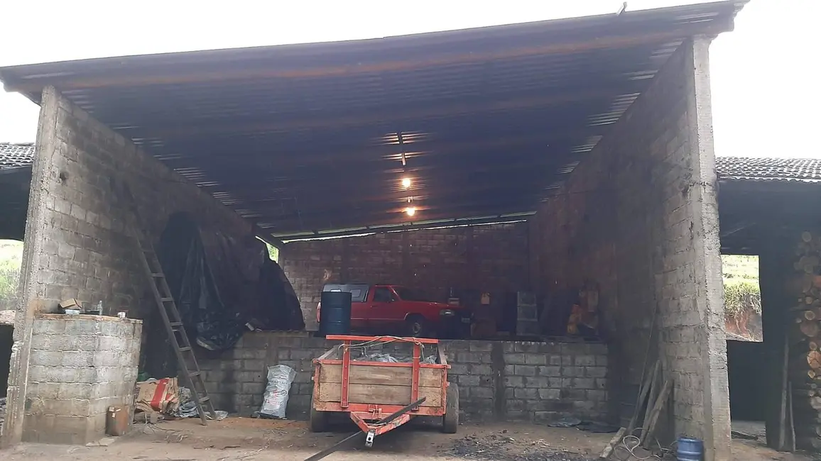 Foto 5 de Sítio / Rancho com 2 quartos à venda, 1000m2 em Pinhalzinho - SP