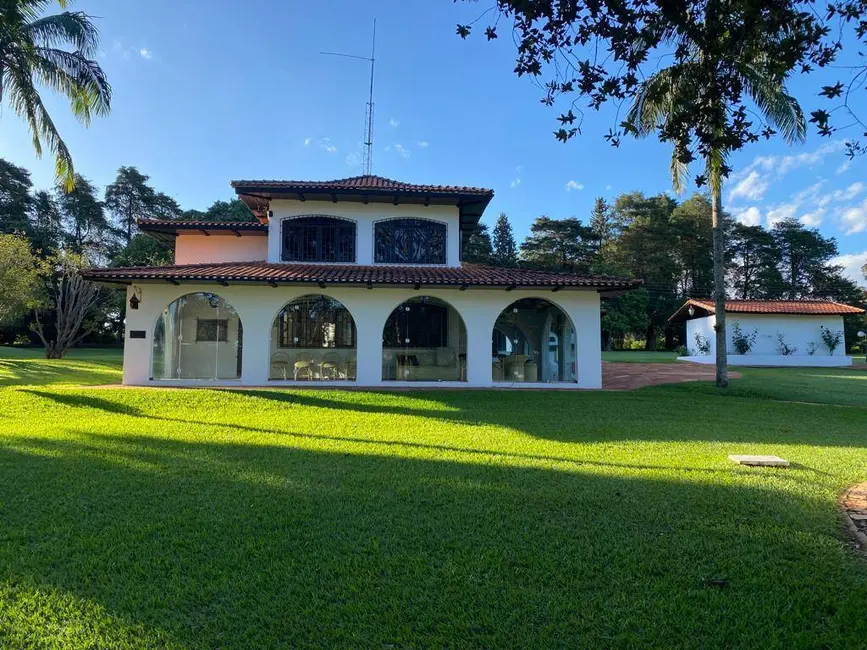 Foto 3 de Fazenda / Haras à venda, 300m2 em Centro, Aguas De Santa Barbara - SP