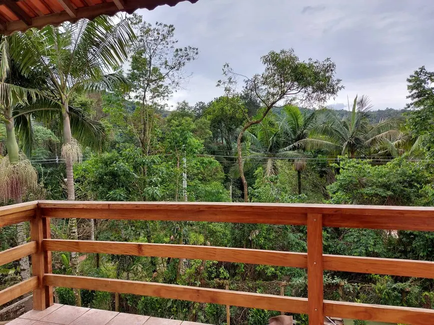 Foto 4 de Chácara com 2 quartos à venda e para alugar, 200m2 em Mairipora - SP