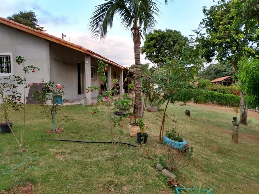 Foto 1 de Chácara com 3 quartos à venda, 214m2 em Área Rural de Atibaia, Atibaia - SP