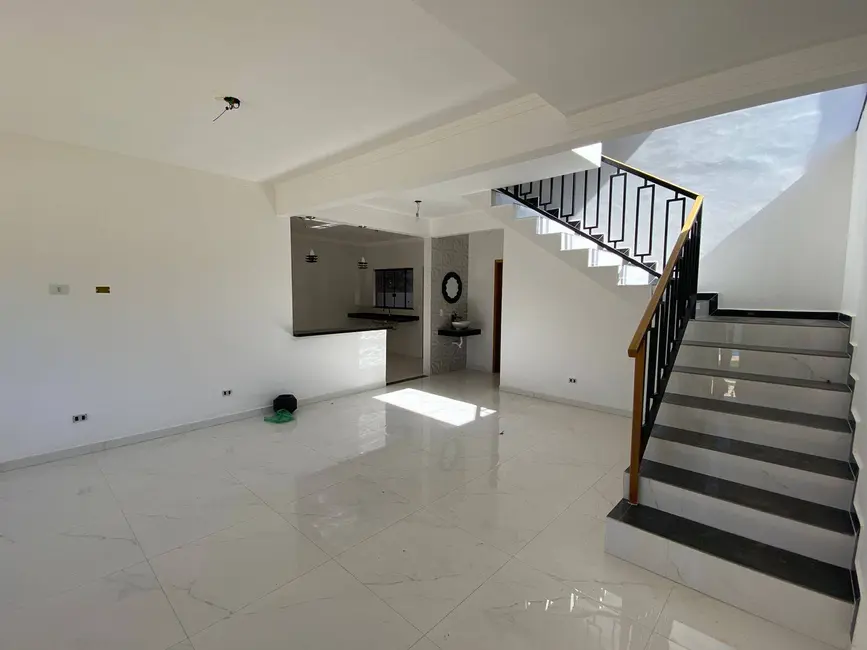 Foto 2 de Chácara com 4 quartos à venda, 150m2 em Mairipora - SP