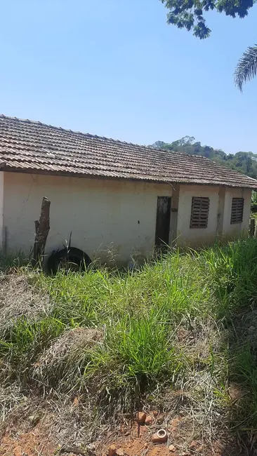 Sítio / Rancho com 2 quartos à venda, 250m2 em Piracaia - SP - imagem 9 Foto 9 de Sítio / Rancho com 2 quartos à venda, 250m2 em Piracaia - SP