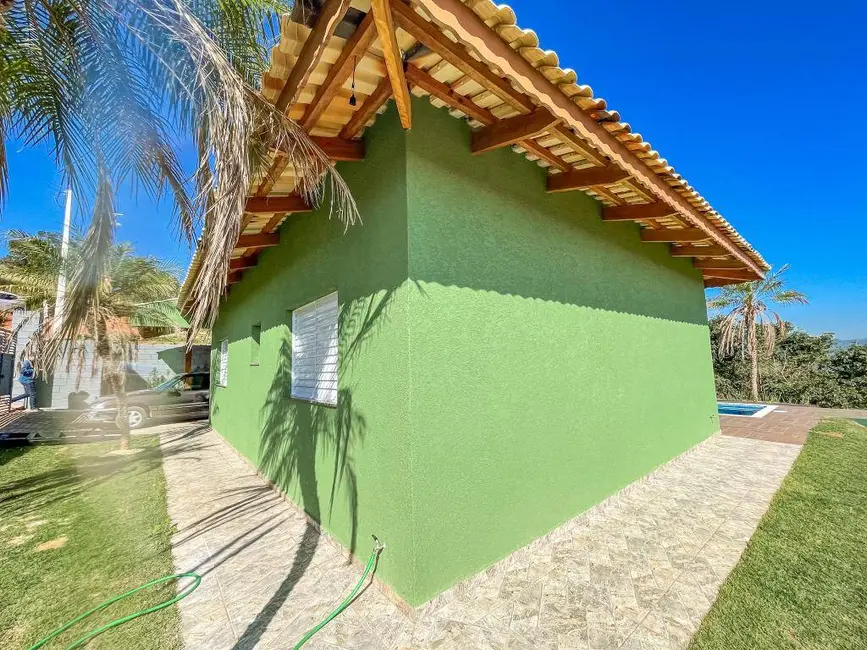 Foto 4 de Chácara com 3 quartos à venda, 140m2 em Jardim Estância Brasil, Atibaia - SP
