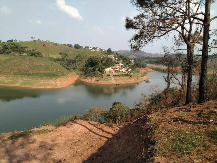 Terreno / Lote à venda, 8000m2 em Igarata - SP - imagem 2 Foto 2 de Terreno / Lote à venda, 8000m2 em Igarata - SP