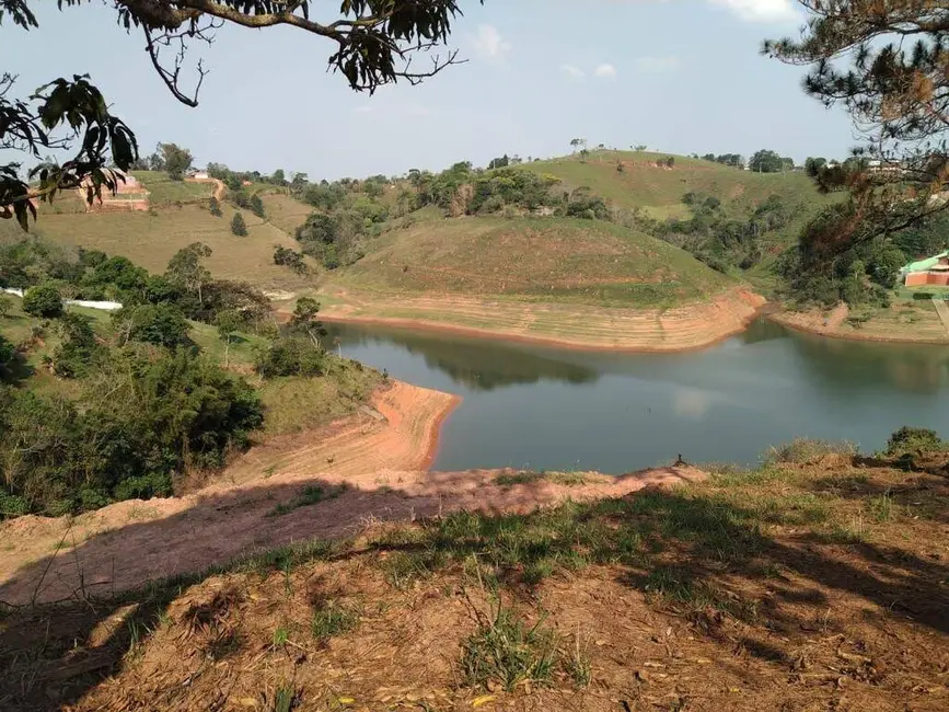 Terreno / Lote à venda, 8000m2 em Igarata - SP - imagem 1 Foto 1 de Terreno / Lote à venda, 8000m2 em Igarata - SP