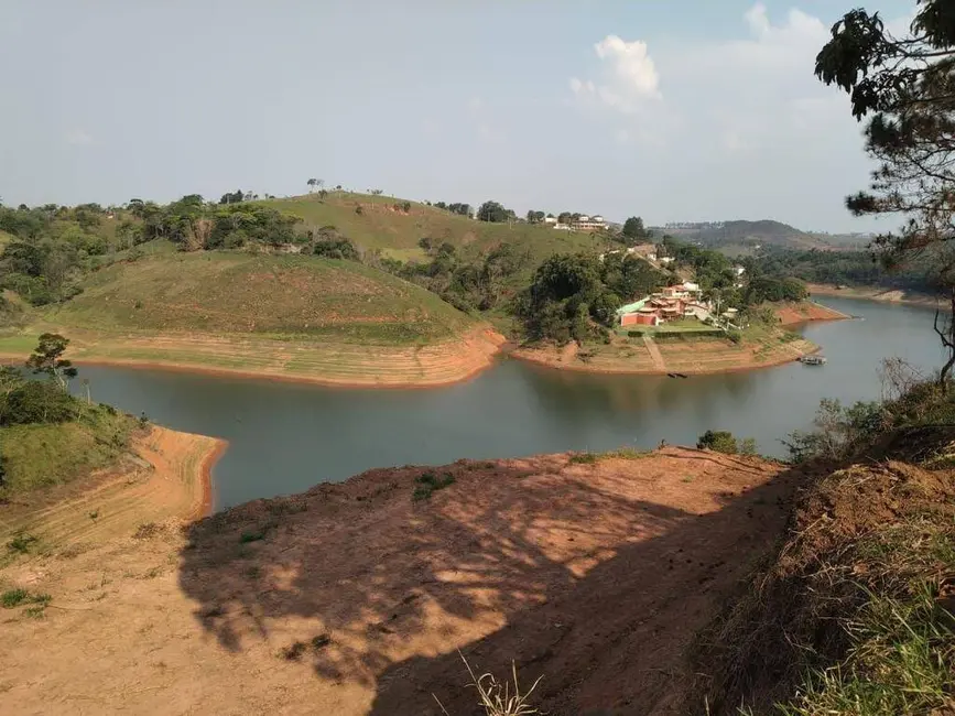 Terreno / Lote à venda, 8000m2 em Igarata - SP - imagem 8 Foto 8 de Terreno / Lote à venda, 8000m2 em Igarata - SP